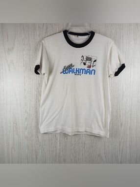 VTG Screen Stars XL 80s Super Sony Walkman single stitch USA collector t-shirt.